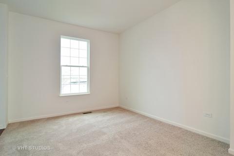 163 Abbott Ct, Bartlett, IL 60103 photo 2