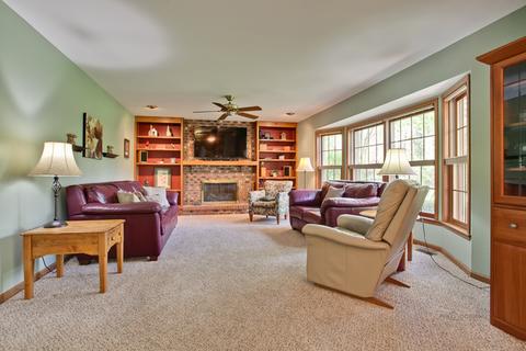 1450 Gaslight Dr, Algonquin, IL 60102 photo 10