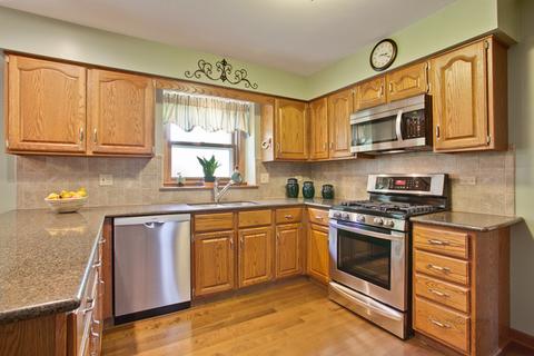 1450 Gaslight Dr, Algonquin, IL 60102 photo 5