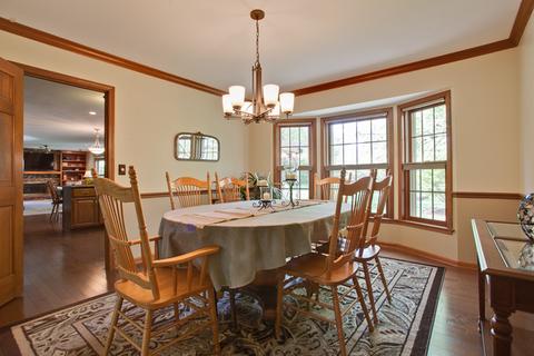 1450 Gaslight Dr, Algonquin, IL 60102 photo 4