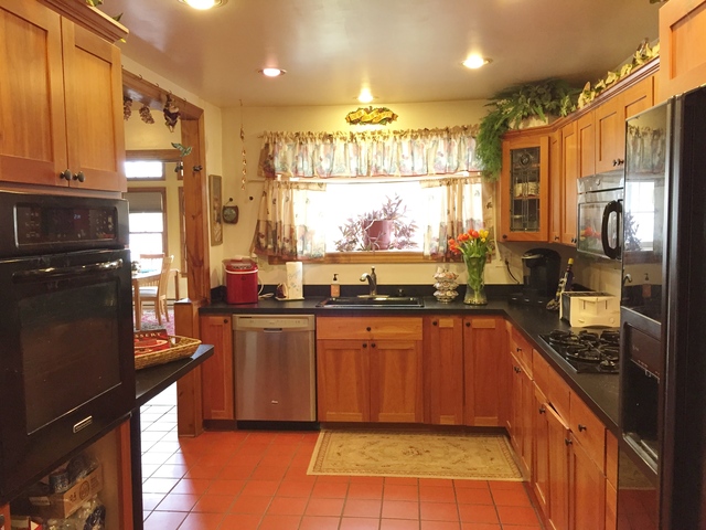 827 S 3rd Ave, Des Plaines, IL 60016 photo 7