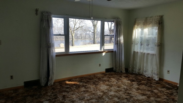 109 E Riverside Dr, Prophetstown, IL 61277 photo 3