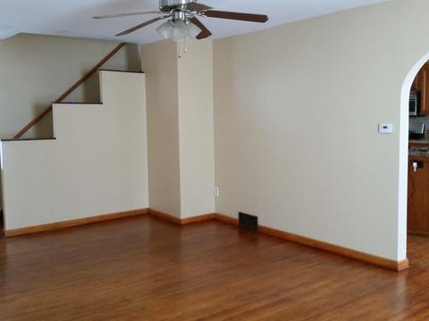 1160 Pleasant Pl, Aurora, IL 60505 photo 3