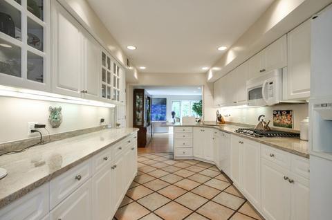 2535 Techny Rd, Northbrook, IL 60062 photo 9