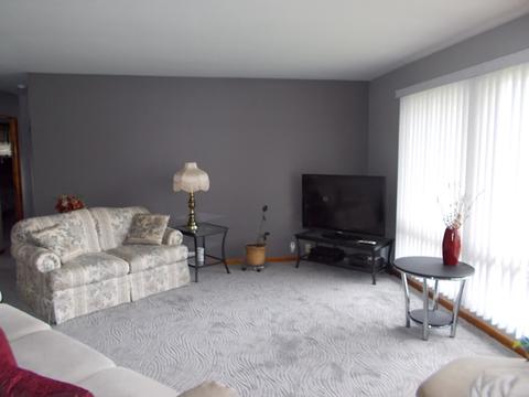 606 Clark St, Oglesby, IL 61348 photo 2