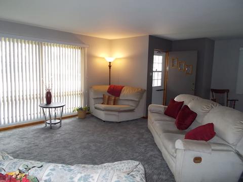 606 Clark St, Oglesby, IL 61348 photo 3