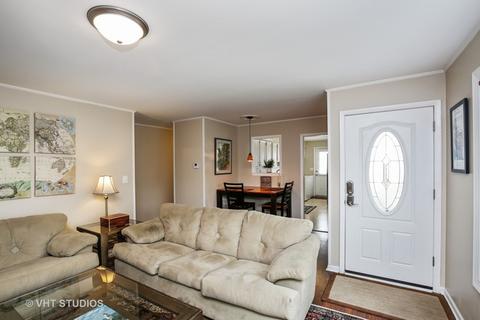 198 George Rd, Wheeling, IL 60090 photo 3