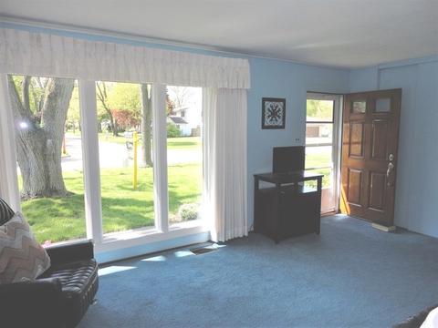 2010 St James St, Rolling Meadows, IL 60008 photo 9