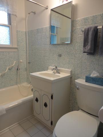 2010 St James St, Rolling Meadows, IL 60008 photo 18