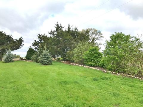 703 Maytown Rd, Ohio, IL 61349 photo 3