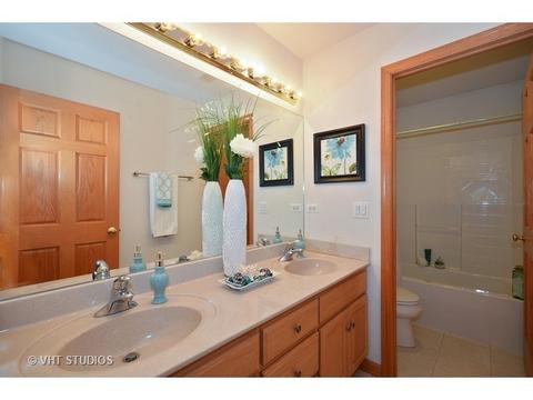 1135 Compass Ct, Naperville, IL 60540 photo 15