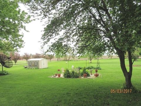 1279 Chestnut St, Eldena, IL 61324 photo 3