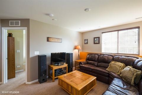 218 Devoe Dr, Oswego, IL 60543 photo 9