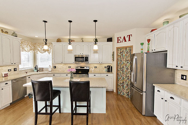 1730 Reagan Blvd, Mchenry, IL 60051 photo 8