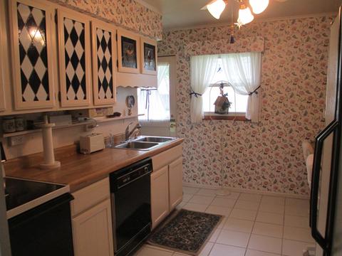 1810 12th St, Peru, IL 61354 photo 5