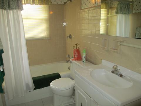 1810 12th St, Peru, IL 61354 photo 10
