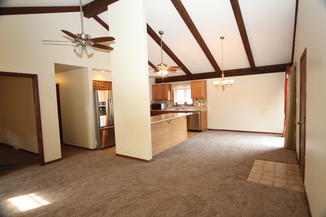 1915 Central St, Mchenry, IL 60050 photo 5