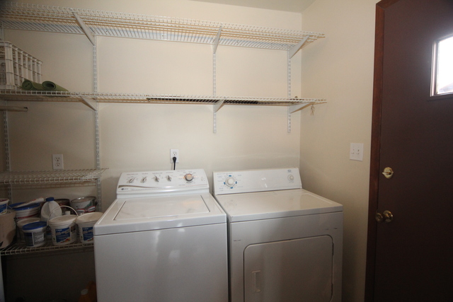 1915 Central St, Mchenry, IL 60050 photo 22