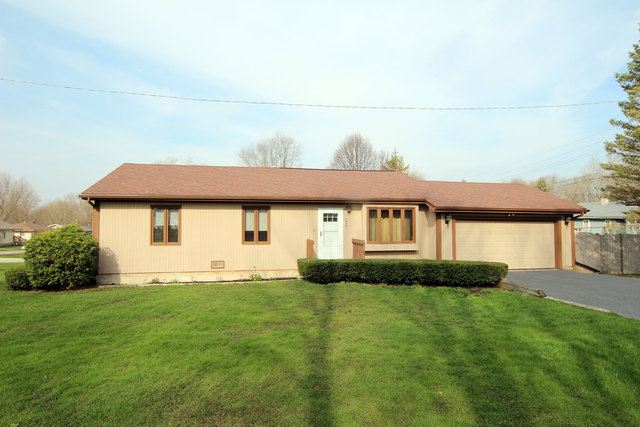 1915 Central St, Mchenry, IL 60050 photo 1