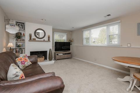 3650 N Firestone Dr, Hoffman Estates, IL 60192 photo 5