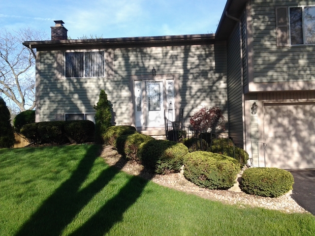 161 Cloverleaf Rd, Matteson, IL 60443 photo 2