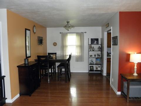 1103 Bartel Rd, Joliet, IL 60433 photo 4