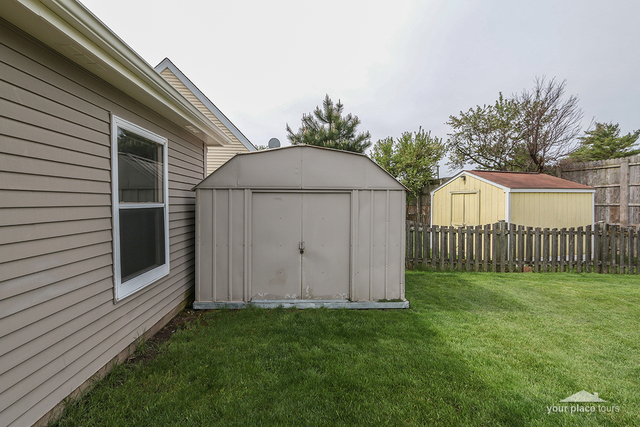 830 Shady Ln, Aurora, IL 60506 photo 20
