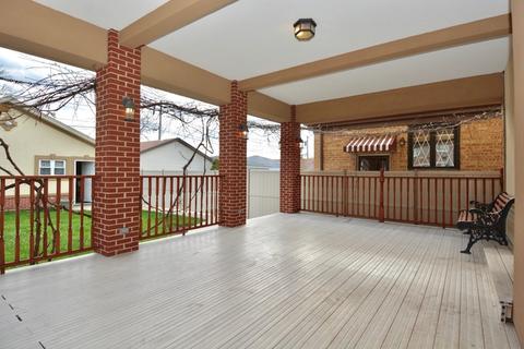 7517 W Devon Ave, Chicago, IL 60631 photo 3