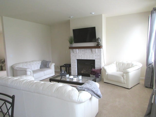14430 Capital Dr, Plainfield, IL 60544 photo 4