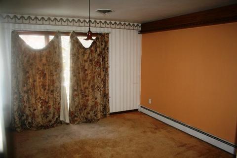 1476 W Vanmeter St, Kankakee, IL 60901 photo 9
