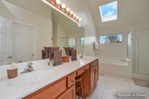 424 Hackney Ln, Oswego, IL 60543 photo 16