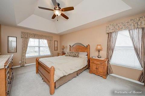424 Hackney Ln, Oswego, IL 60543 photo 15