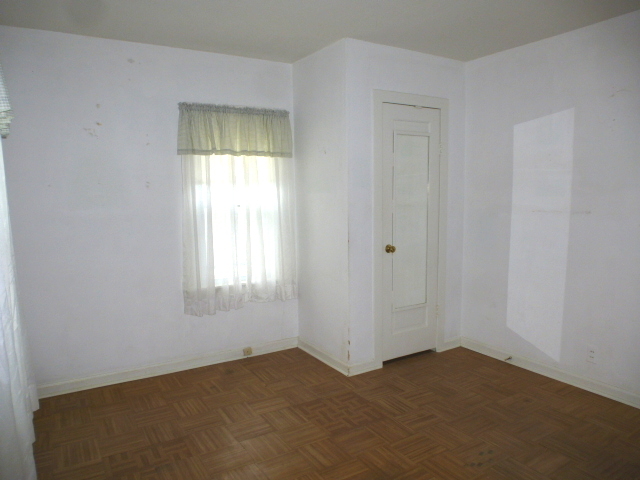 1125 Jackson St, Aurora, IL 60505 photo 17