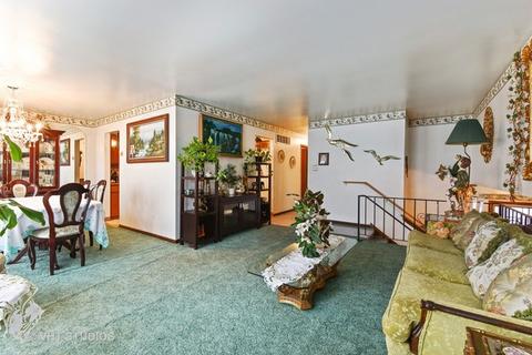 3105 Smoke Tree Ct, Hazel Crest, IL 60429 photo 2