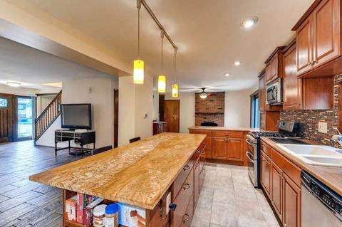 716 N Maple St, Itasca, IL 60143 photo 8