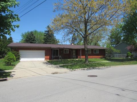 700 Elma Ave, Elgin, IL 60120 photo 1