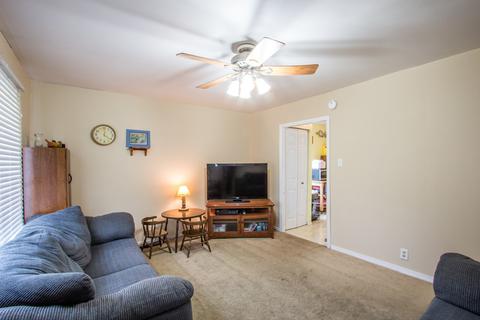 430 Spring Ave, Dekalb, IL 60115 photo 3