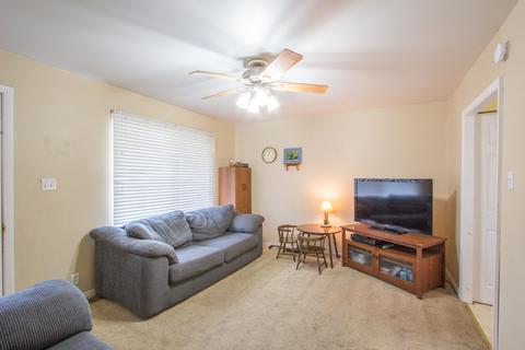 430 Spring Ave, Dekalb, IL 60115 photo 4