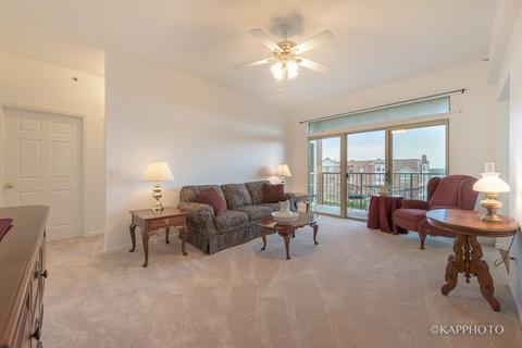 3115 Town Square Dr #402, Rolling Meadows, IL 60008 photo 4