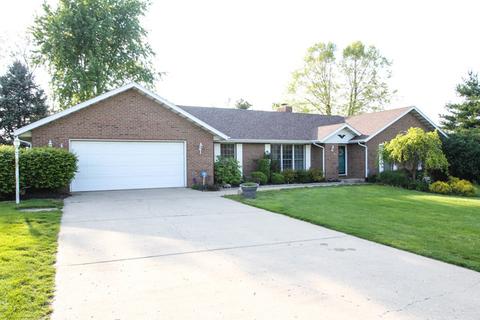 10 Everett Dr, Bismarck, IL 61814 photo 1