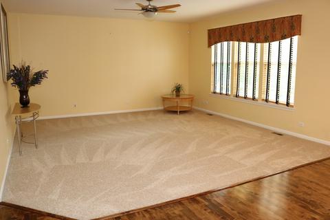 450 Clover Dr, Algonquin, IL 60102 photo 9