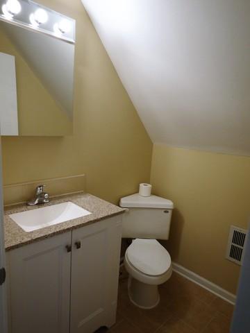 1054 Webster Ln, Des Plaines, IL 60016 photo 12