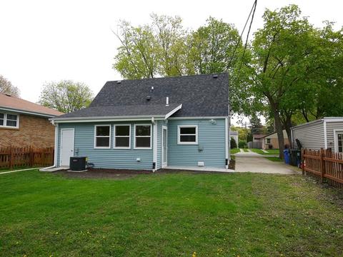 1054 Webster Ln, Des Plaines, IL 60016 photo 2