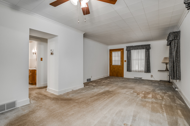 1035 Pearl St, Aurora, IL 60505 photo 6