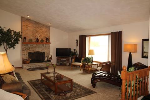 7744 Edson Rd, Capron, IL 61012 photo 2