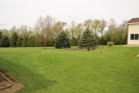 7744 Edson Rd, Capron, IL 61012 photo 16