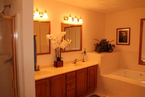 7744 Edson Rd, Capron, IL 61012 photo 10