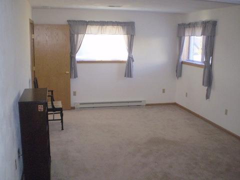 7744 Edson Rd, Capron, IL 61012 photo 21