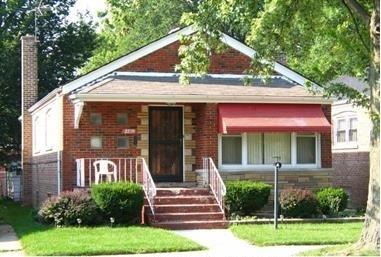 2239 E 100th St, Chicago, IL 60617 photo 1