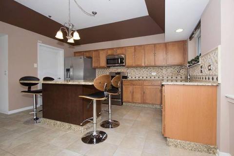 8010 Riverwalk Dr #6C, Lyons, IL 60534 photo 7